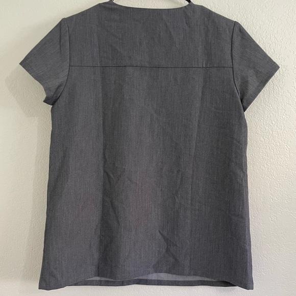 FIGS Casma Scrubs Shirt Top Graphite Women’s XS - Picture 3 of 7